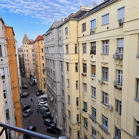 Lägenhet Aloha Budapest